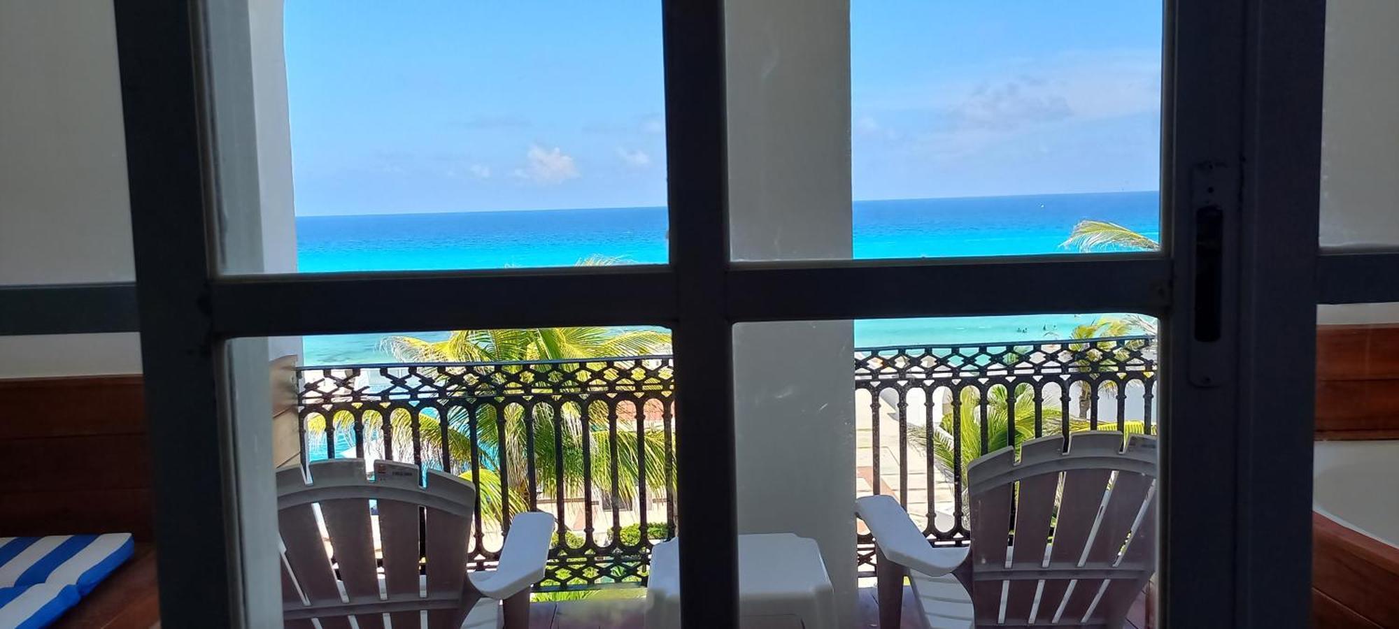 Hotel & Museo Casa Turquesa Cancún Exterior foto